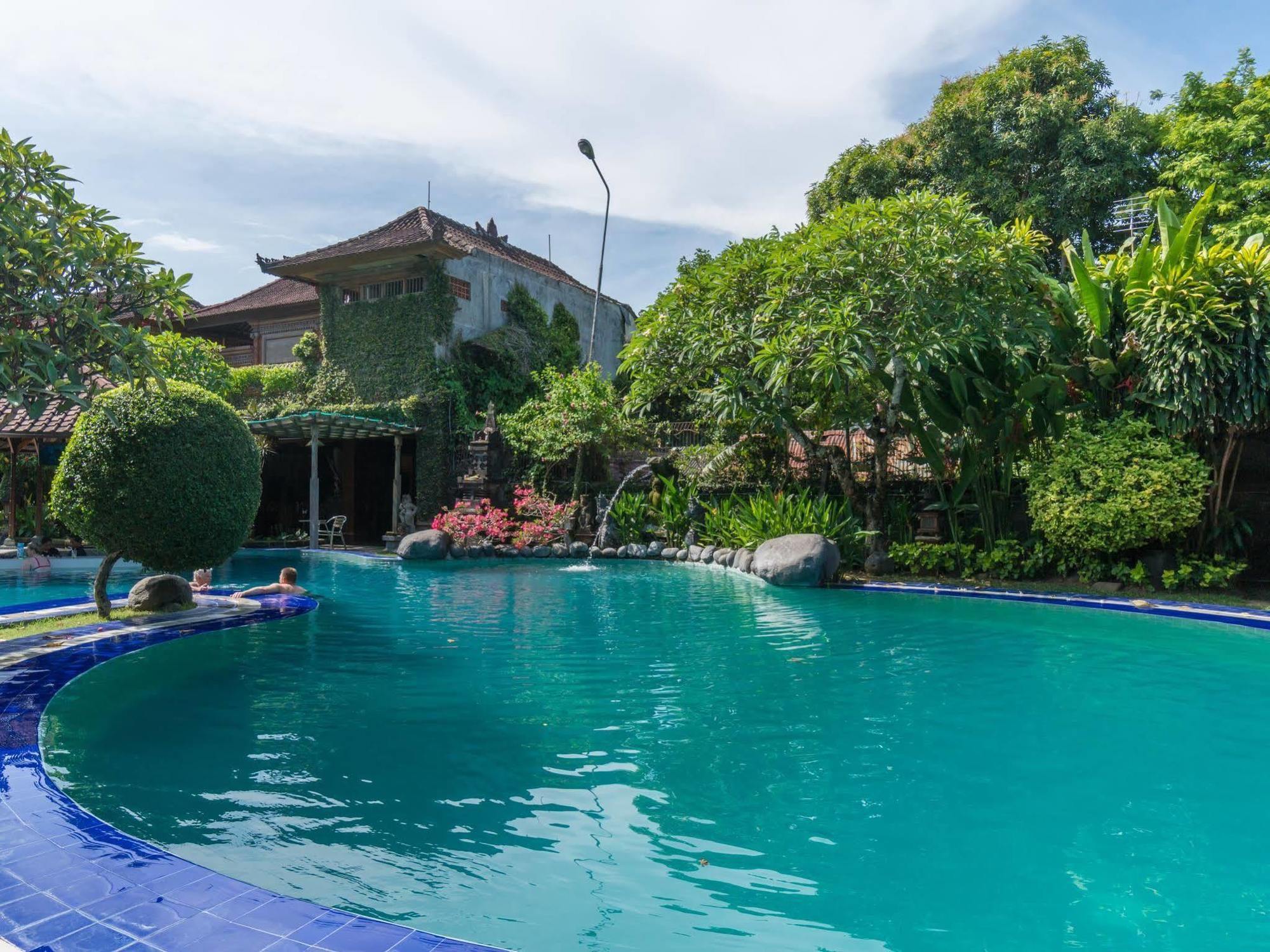 Matahari Inn Legian