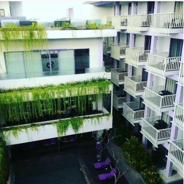 Conjioo Kuta Managed By Mhm Hotel 3*