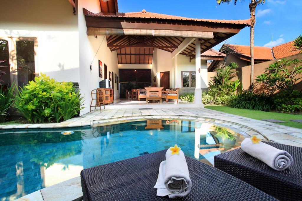 Grand Bali Holiday park 3*