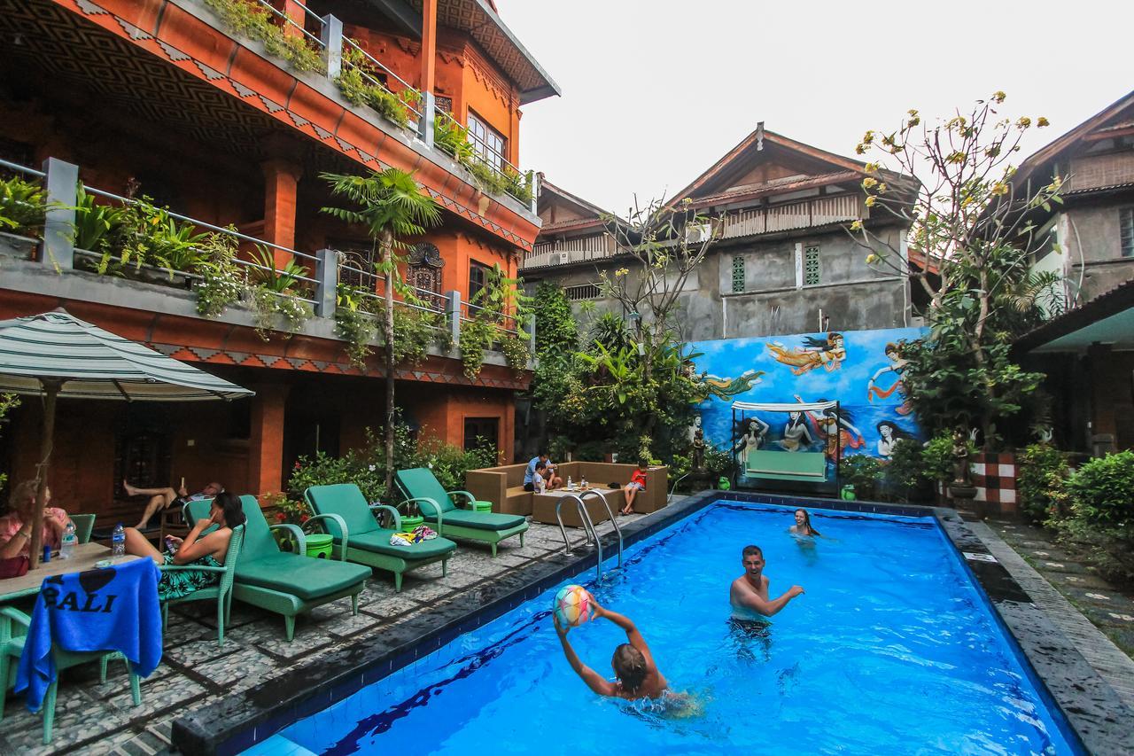 Lumbung Sari Hotel Legian (Bali)