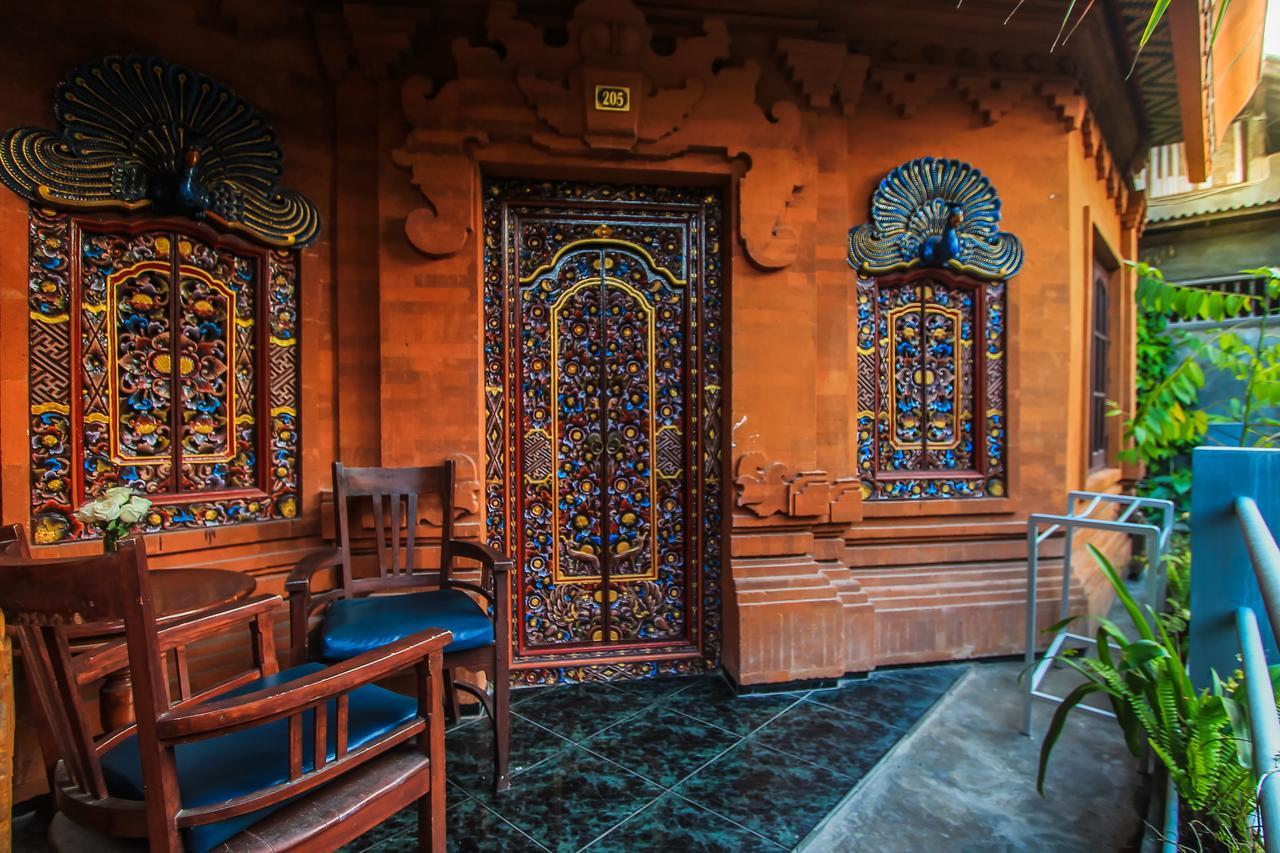 Lumbung Sari 3* Legian (Bali)