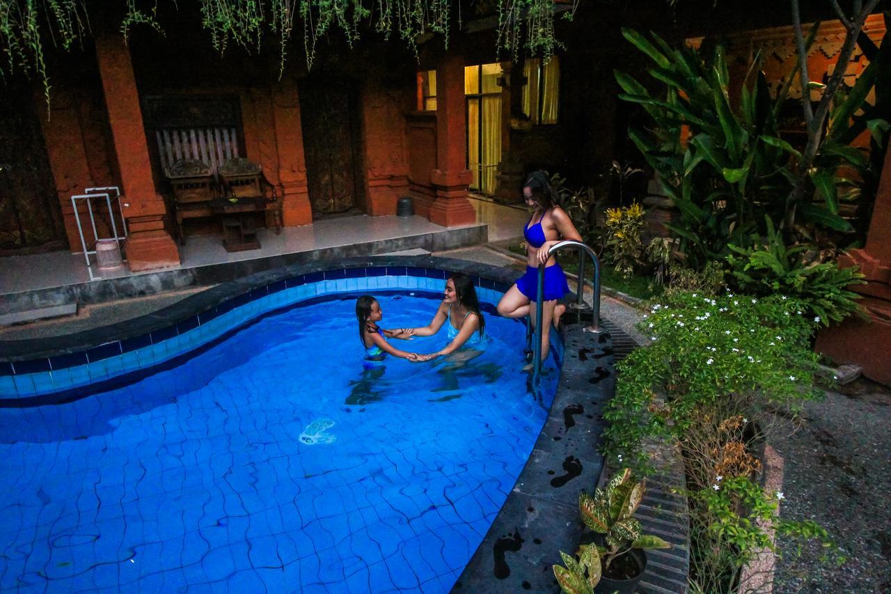 Lumbung Sari Hotel Legian (Bali)