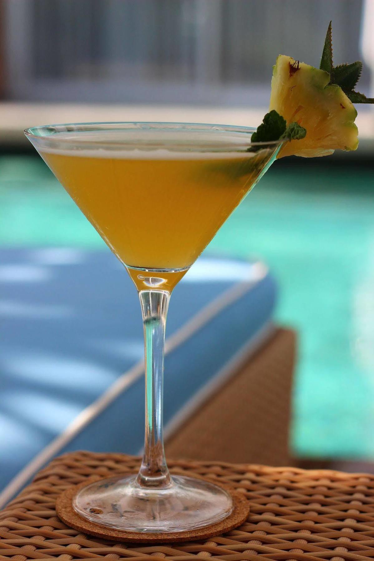 Hotel Ossotel Legian (Bali)
