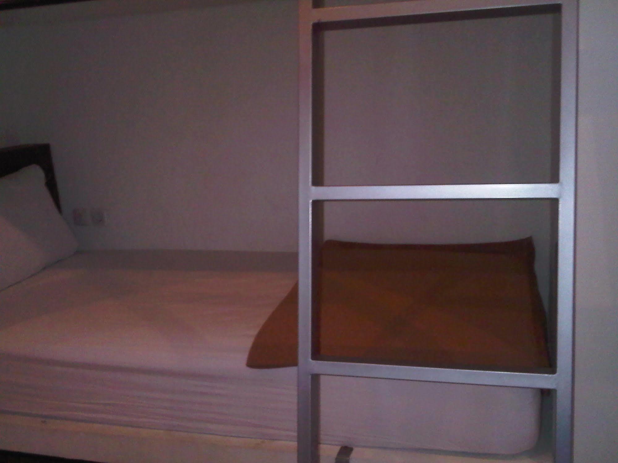 Hotel Mirah