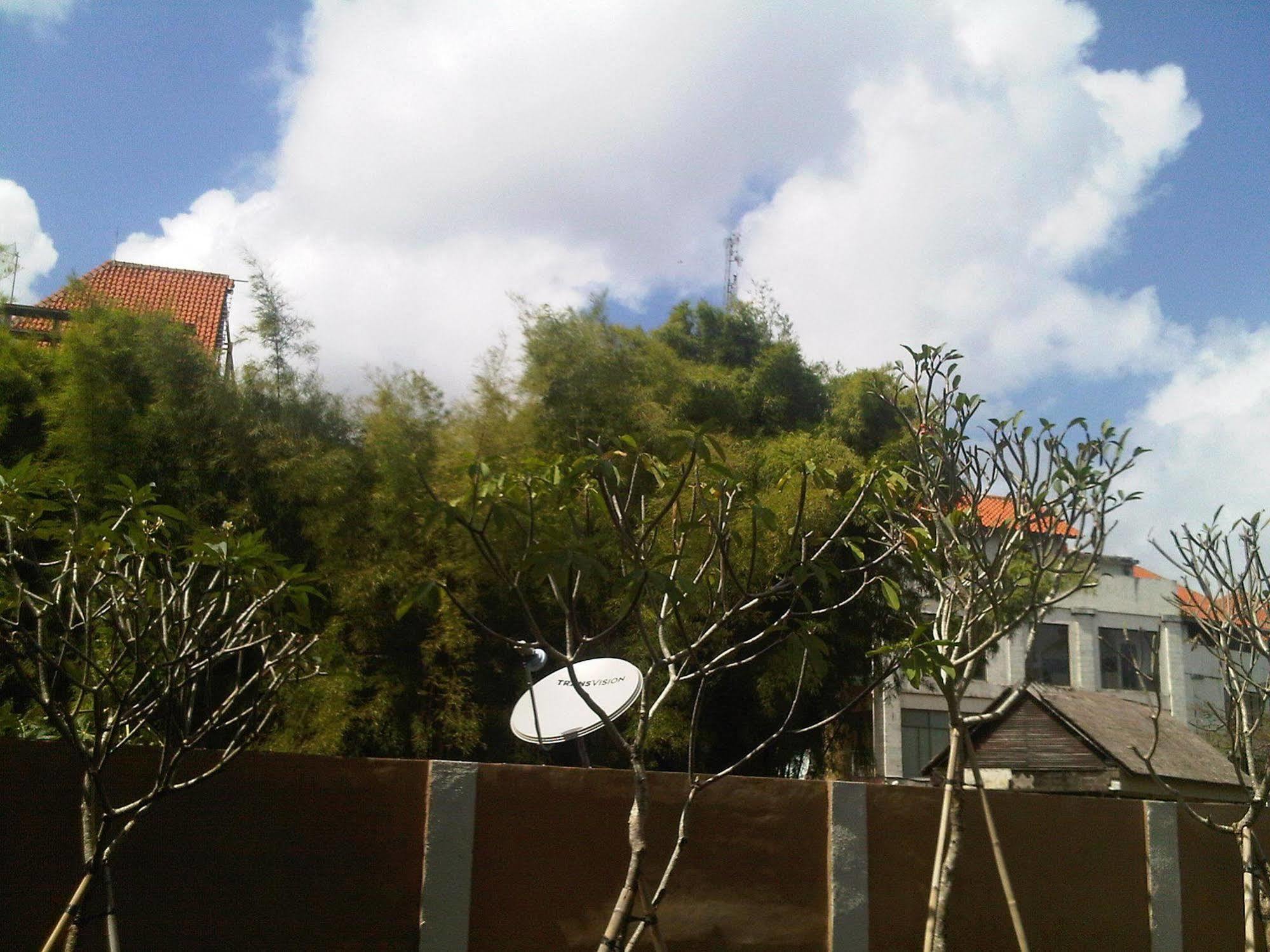 Mirah 2* Legian (Bali)
