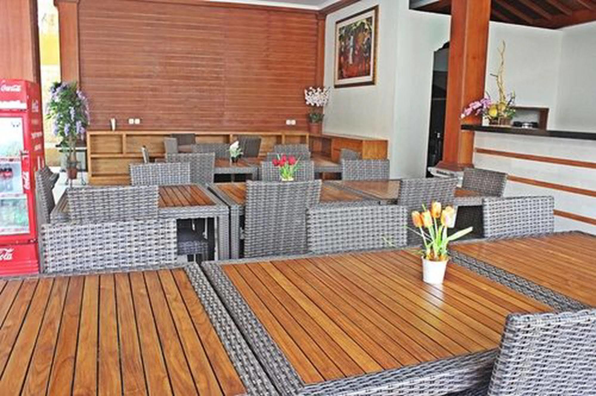 Mirah Hotel