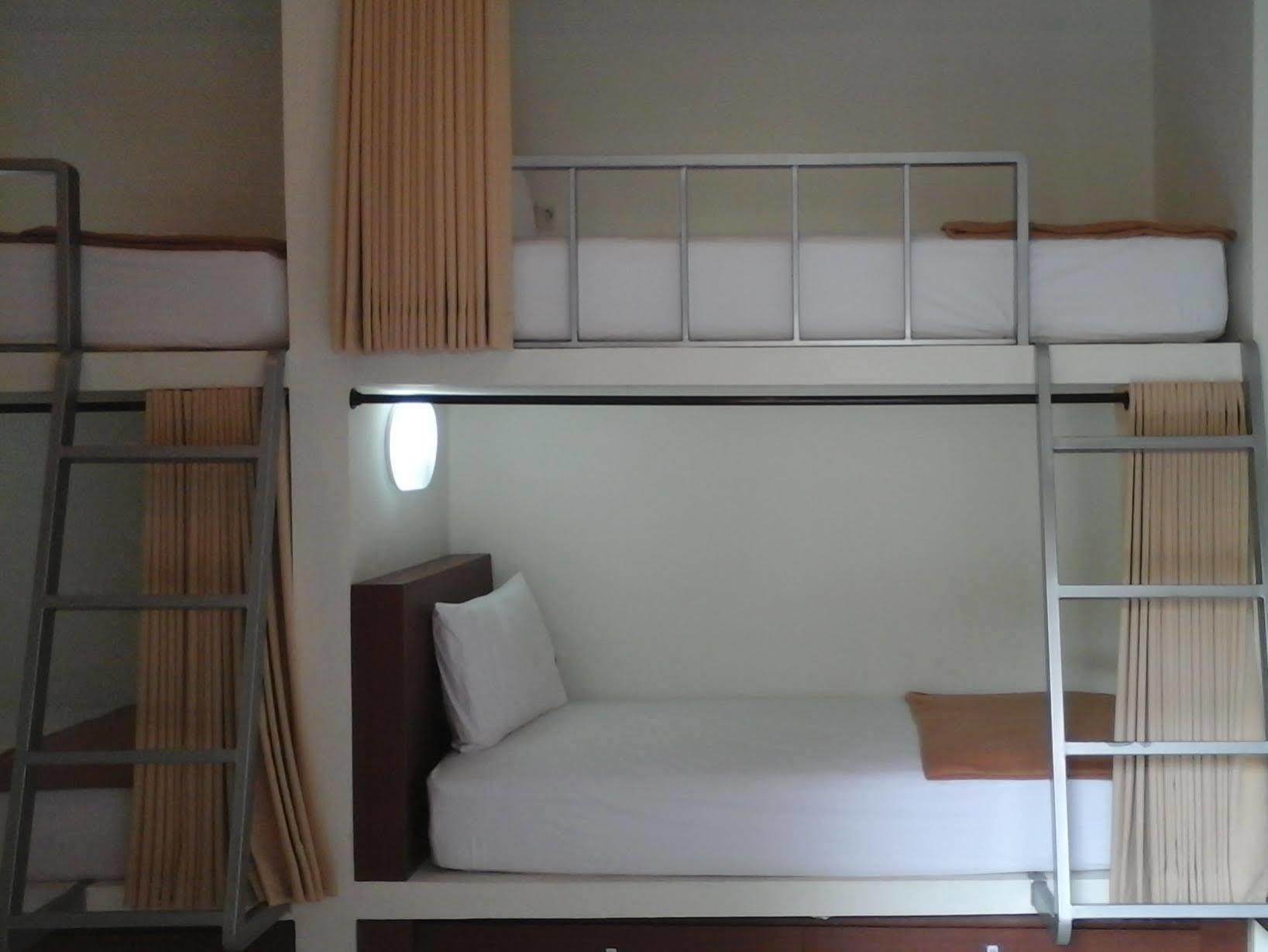 Mirah Hotel Legian (Bali)