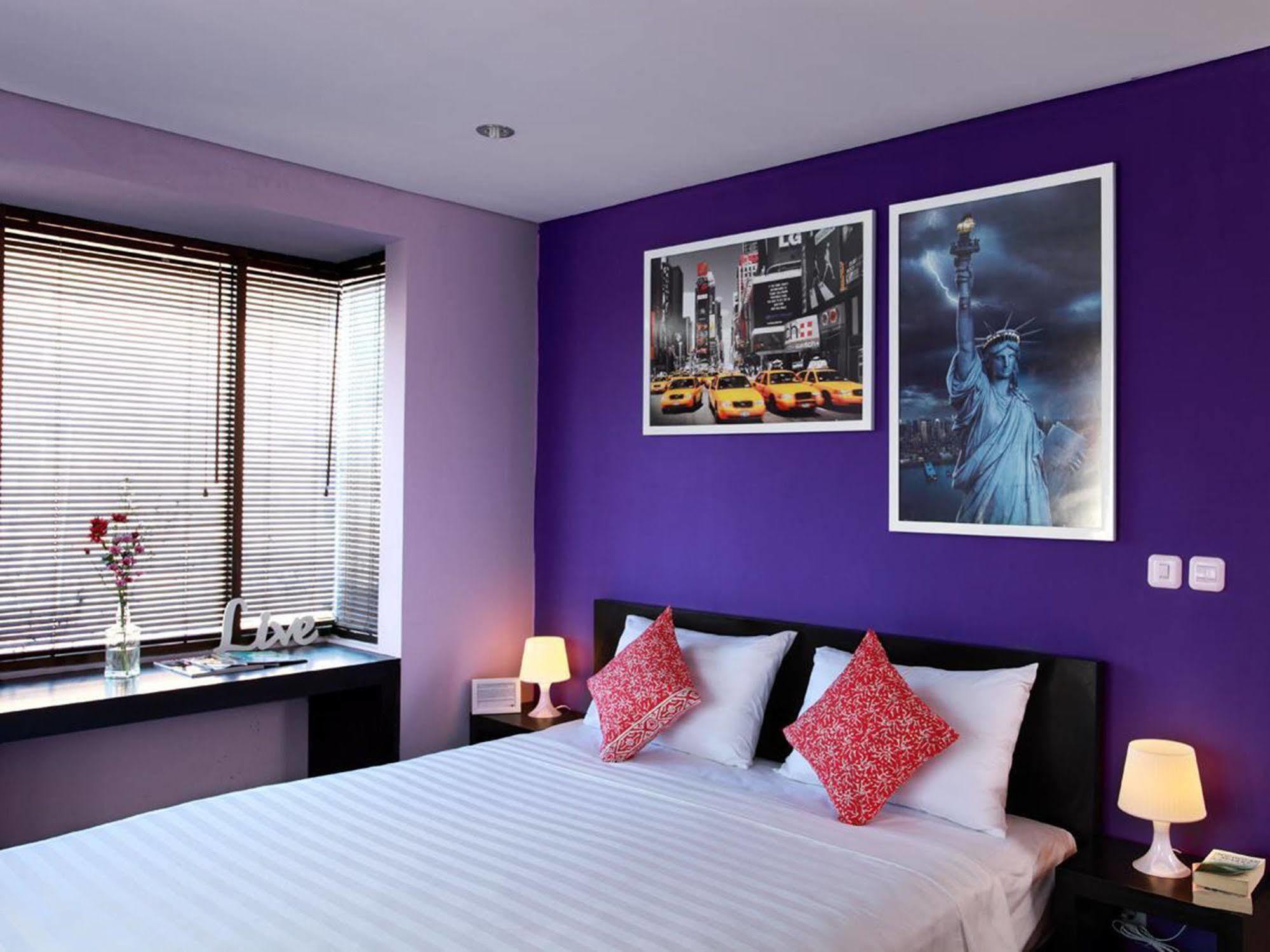 Hotel The Spot 3*
