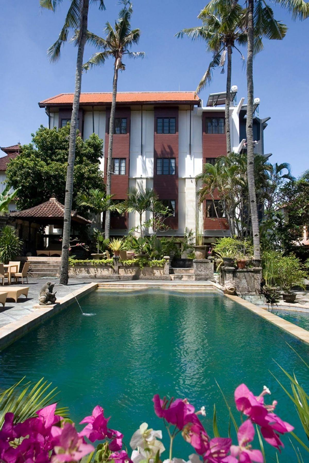 Restu Bali 3*