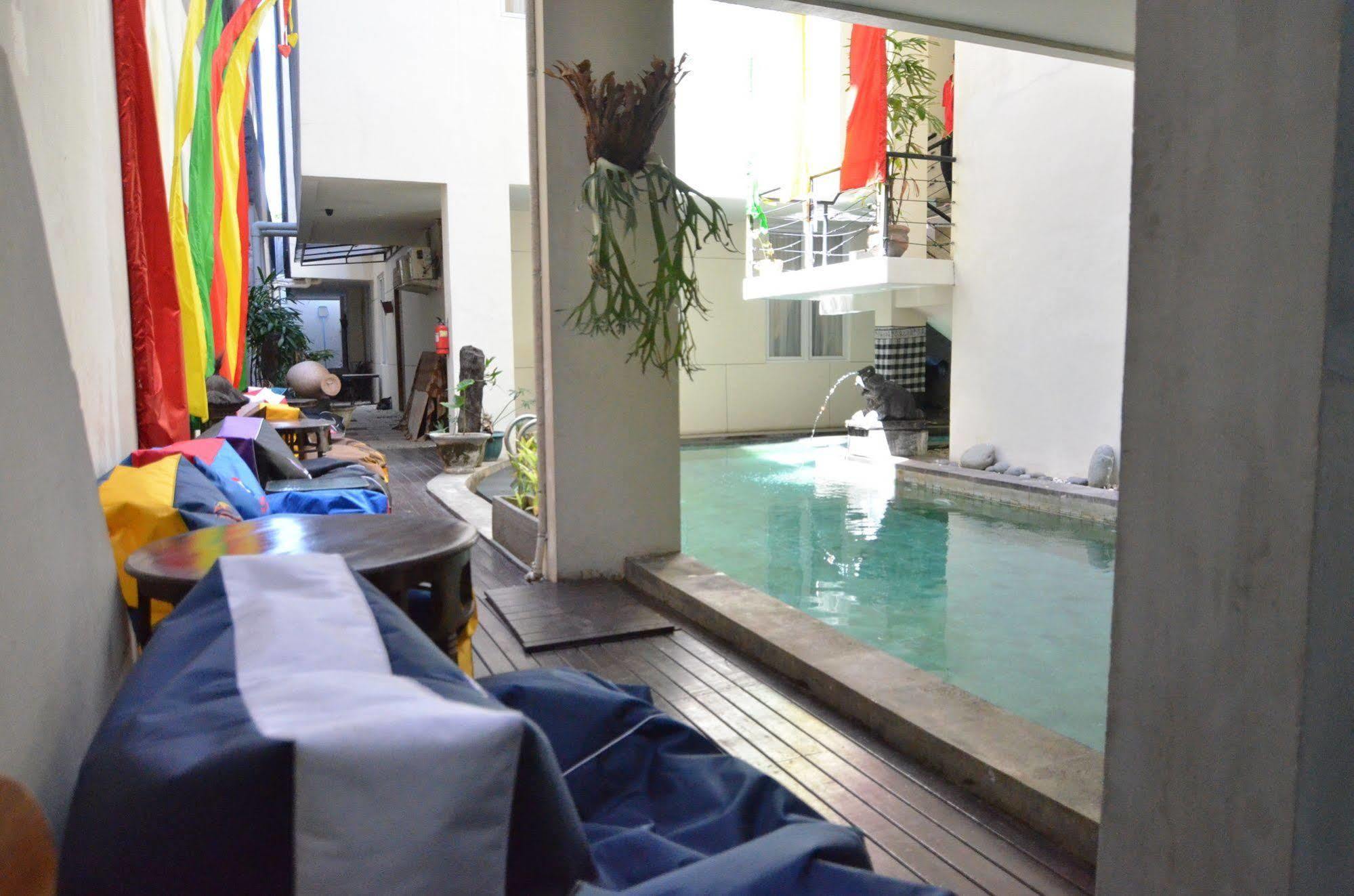 Jocs Boutique Legian (Bali)