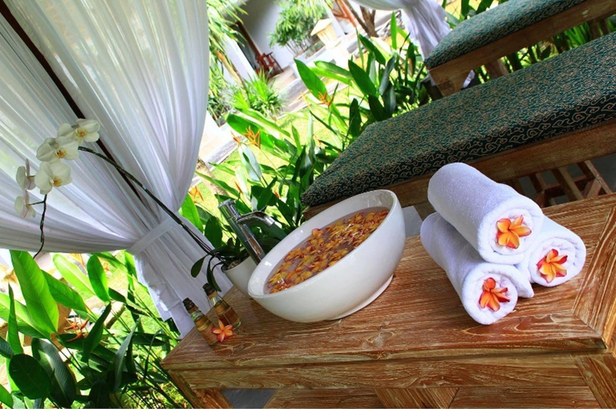 Hotel Dewi Sri