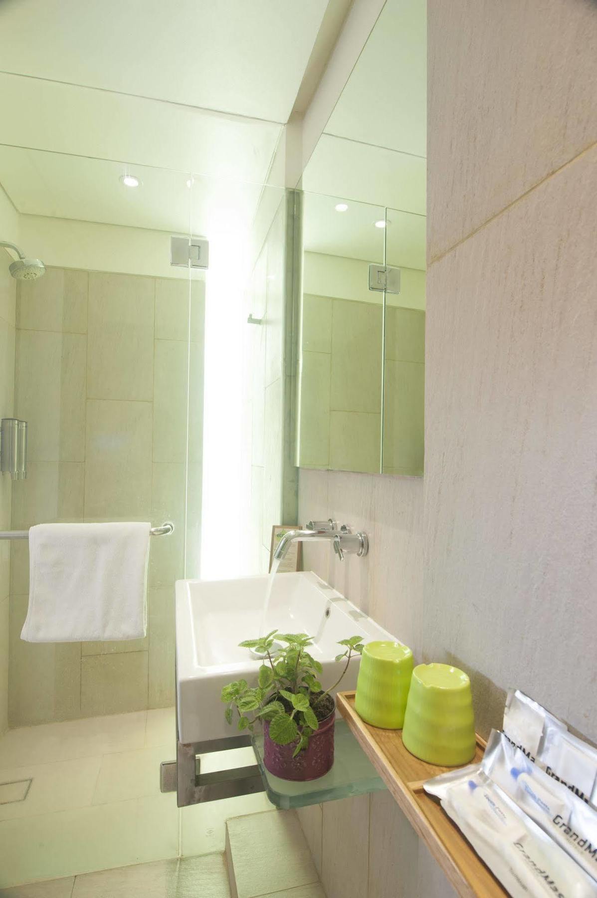 Grandmas 3* Legian (Bali)
