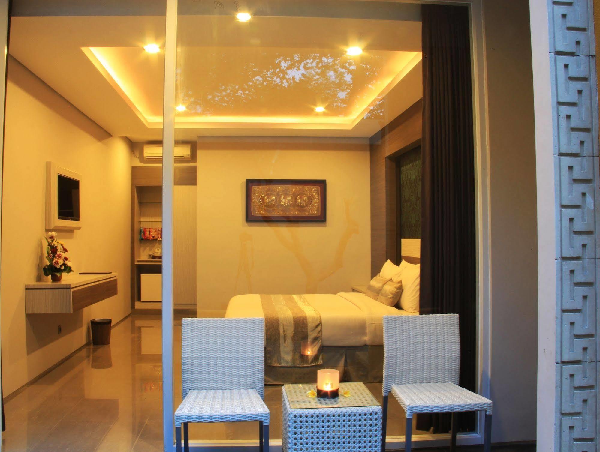Hotel Transera Kamini