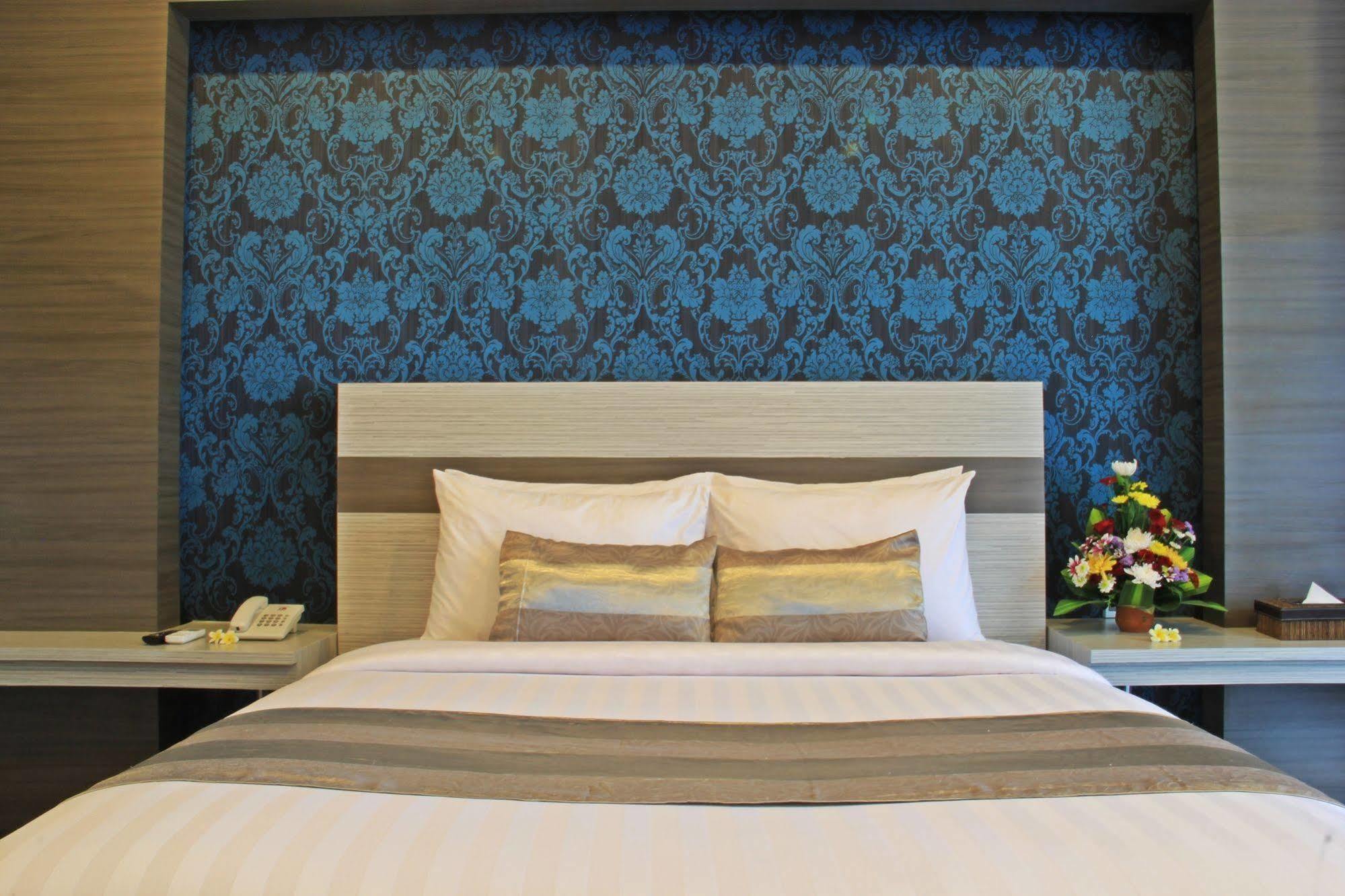 Hotel Transera Kamini