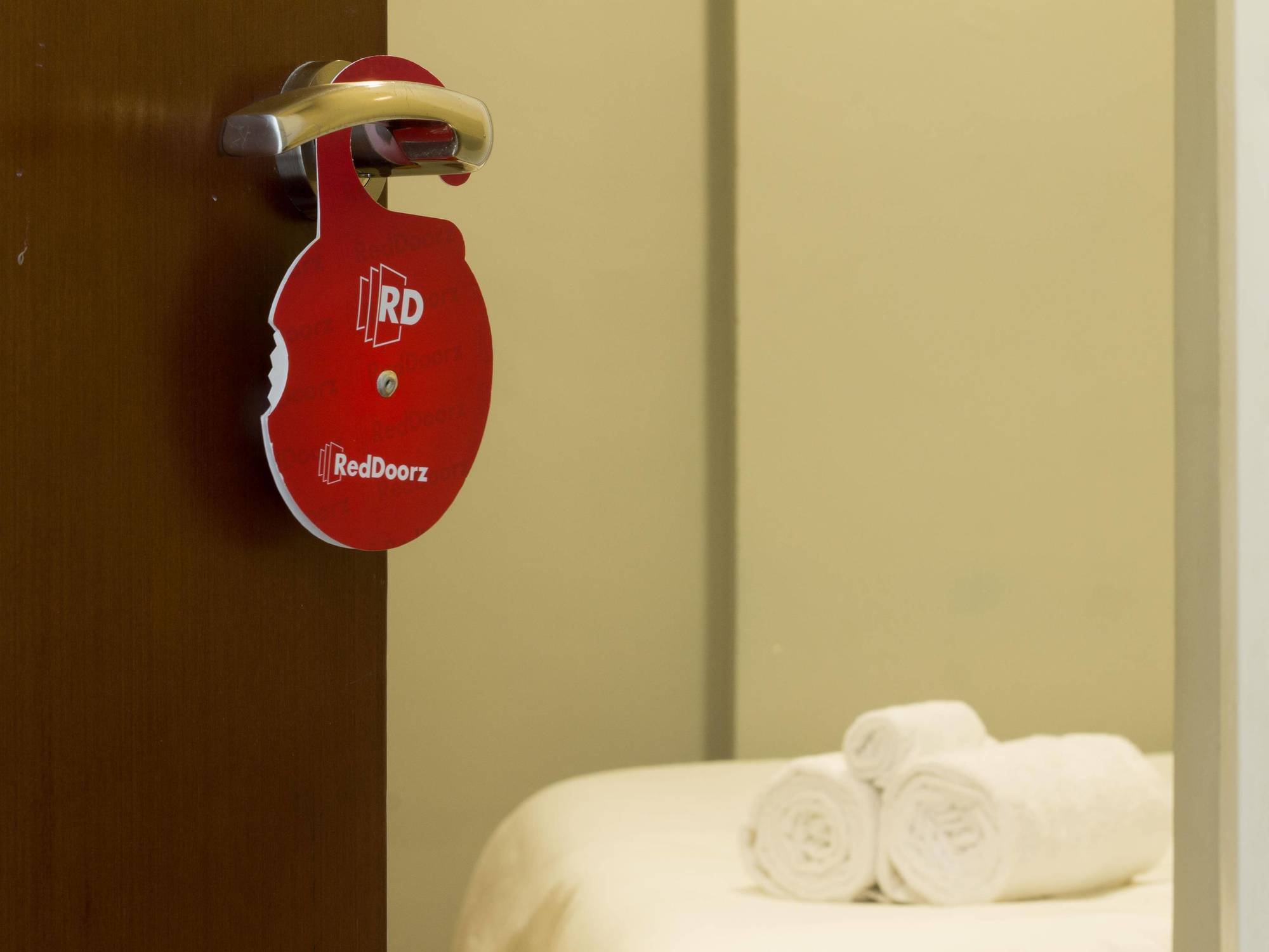 Reddoorz @ Dewi Sri Guest house 3*