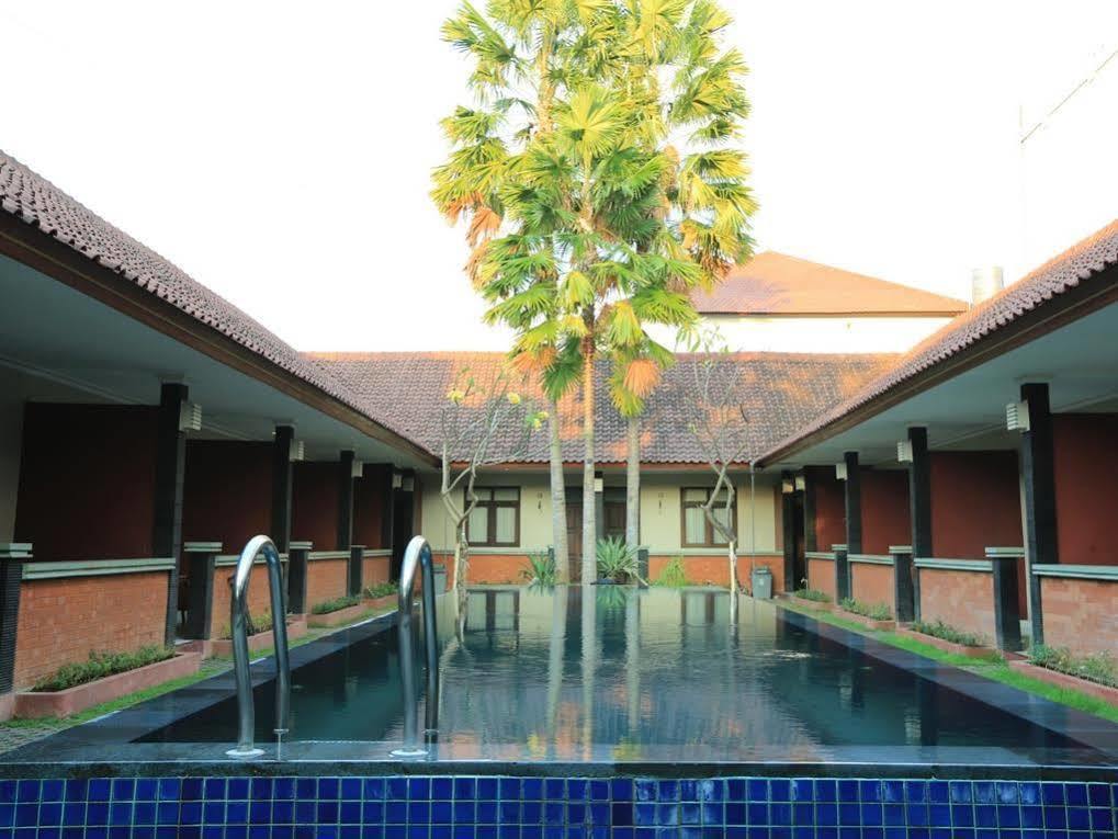 Guest house Reddoorz @ Dewi Sri Legian (Bali)