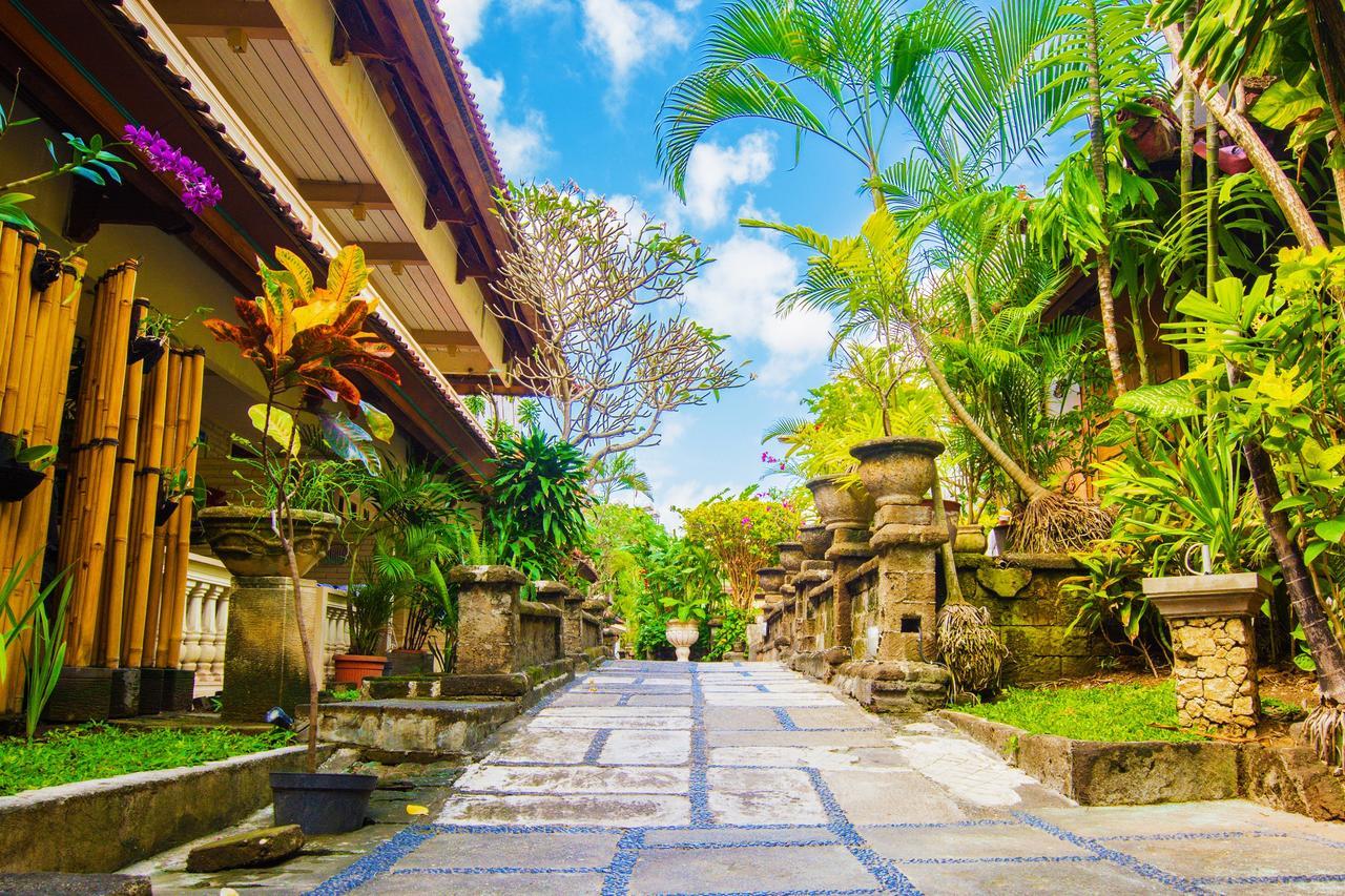 Hotel Restu Bali Legian (Bali)