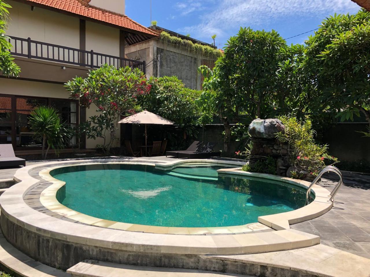 D'kubu Hotel