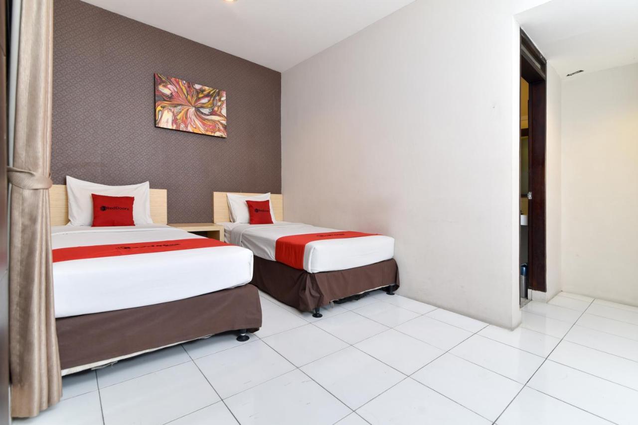 Hotel Reddoorz @ Raya Legian (Bali)