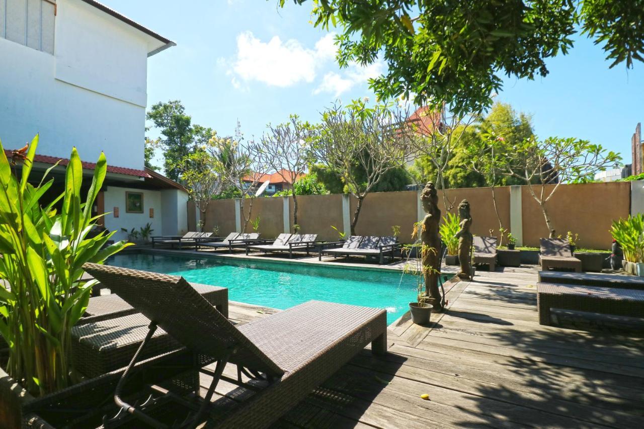 Hostel Mirah