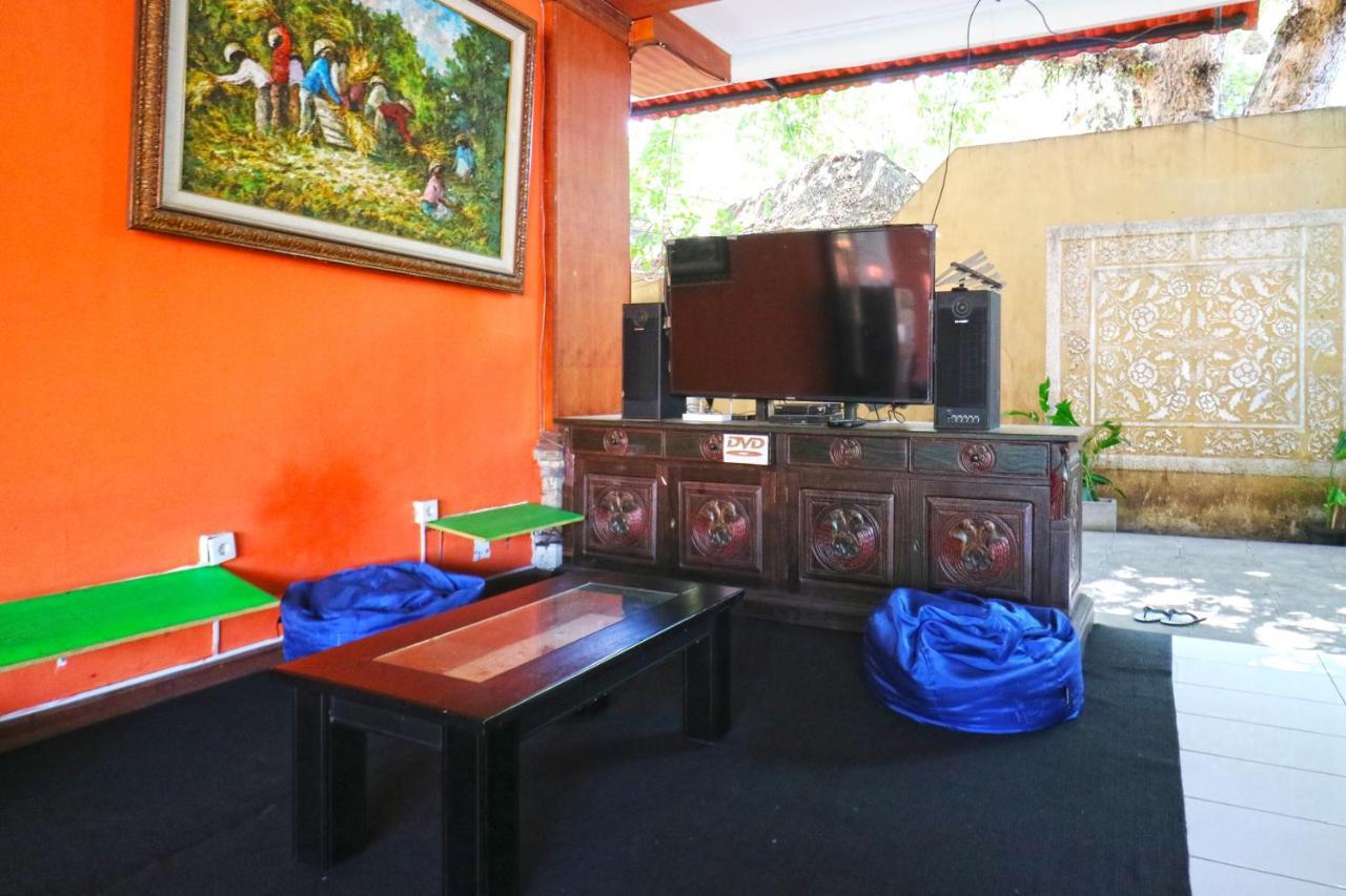 Hostel Mirah Legian (Bali)