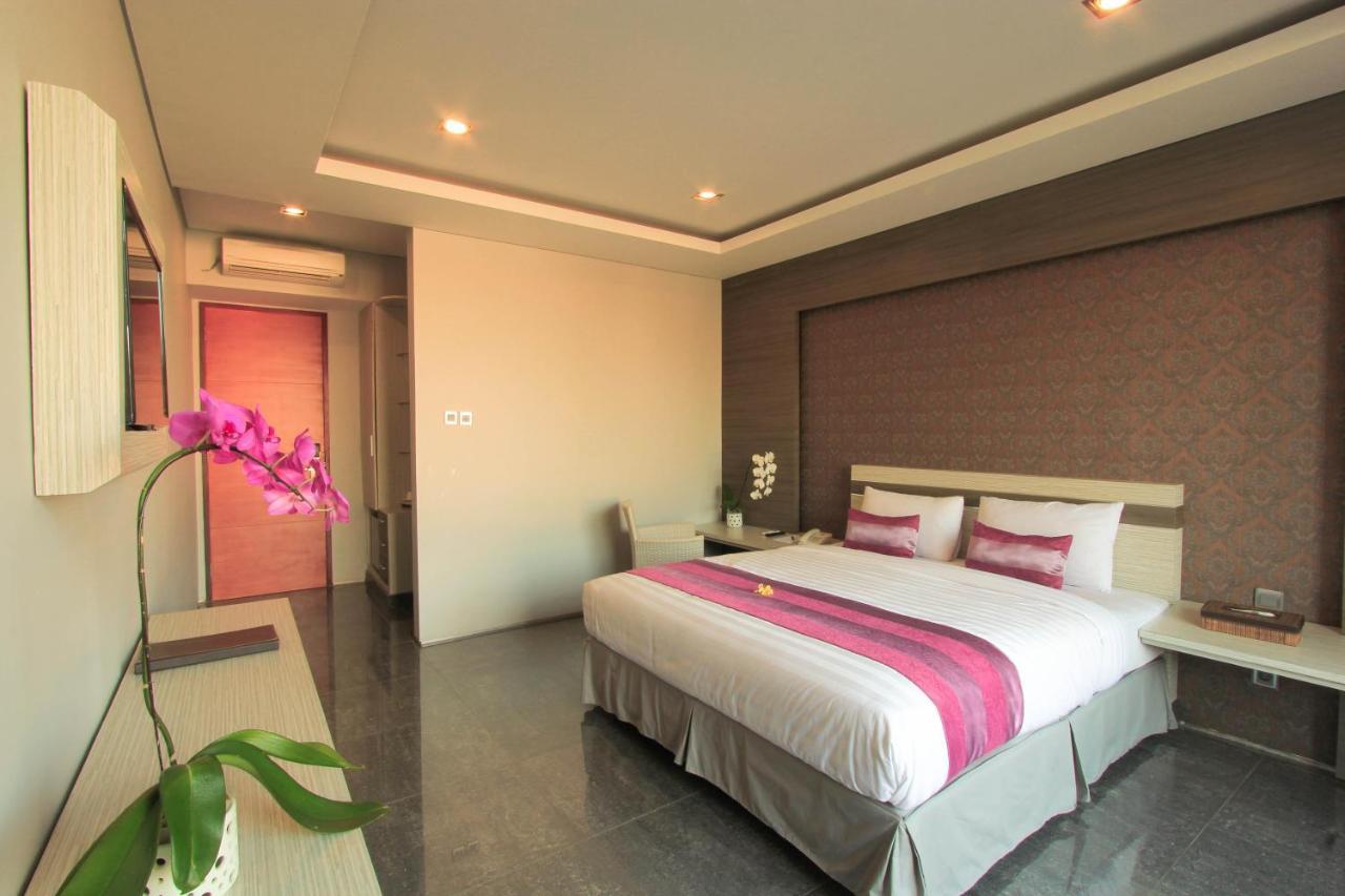 Transera Kamini Hotel 3*