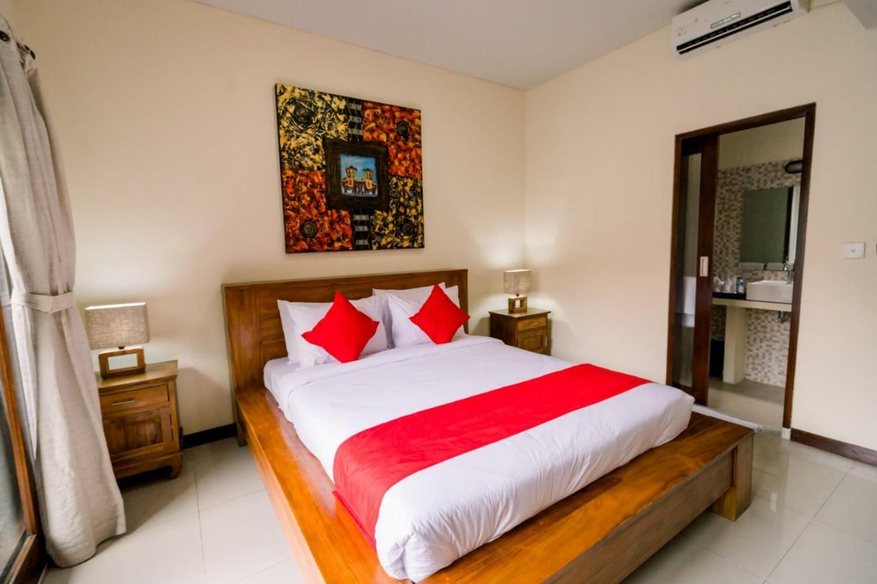 Villa Taman Bali Dewi Sri *