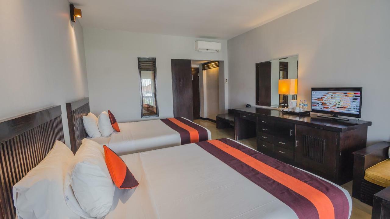 The Lokha & 3* Legian (Bali)