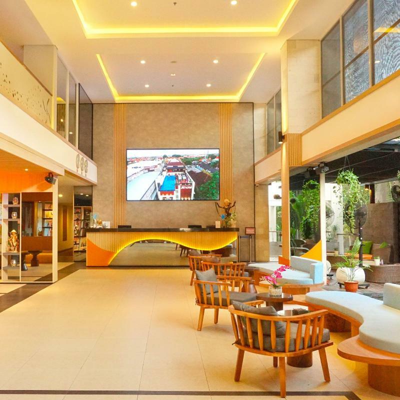 Hotel J4