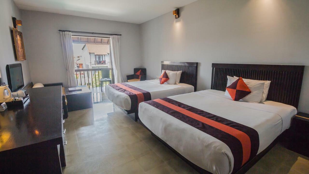 The Lokha & Hotel 3*