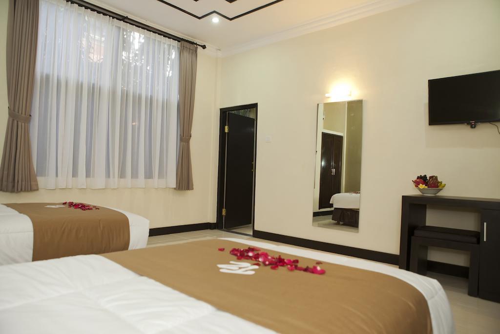 Troppo Zone Puri Rama Kuta Legian