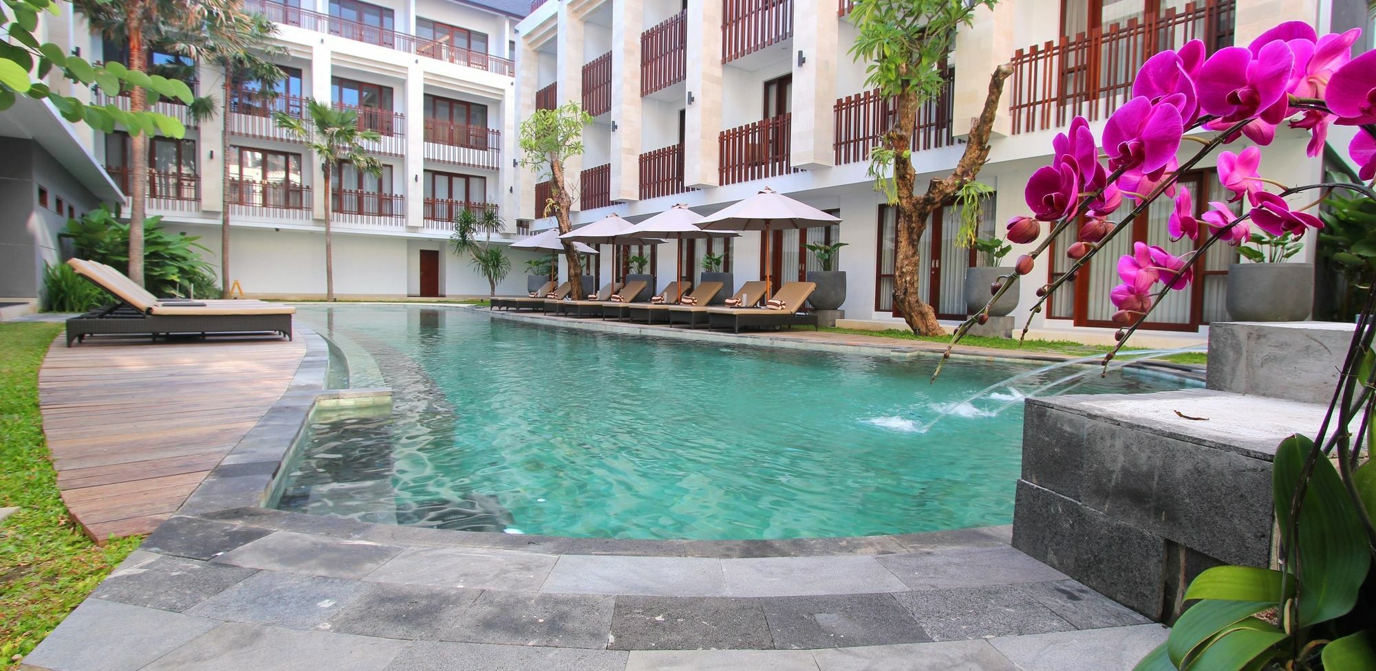 Grand La Walon Legian (Bali)