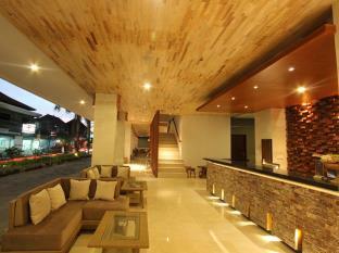Grand La Walon Hotel Legian (Bali)