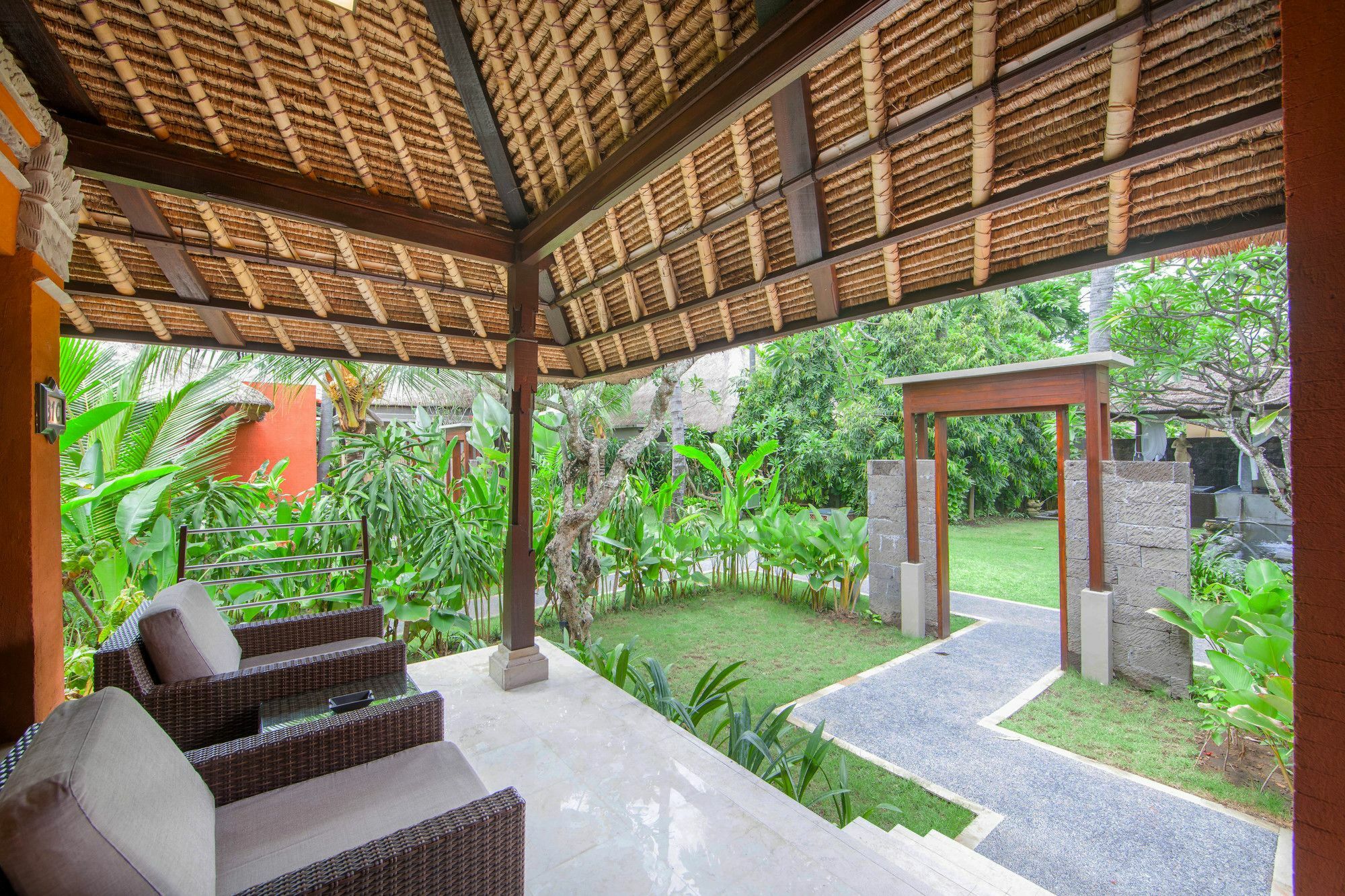 Legian Beach Villas