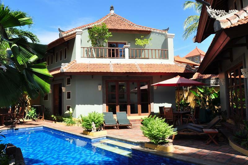 Naga Maya * Legian