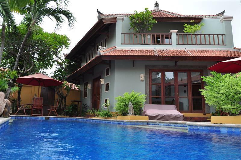 Naga Maya * Legian