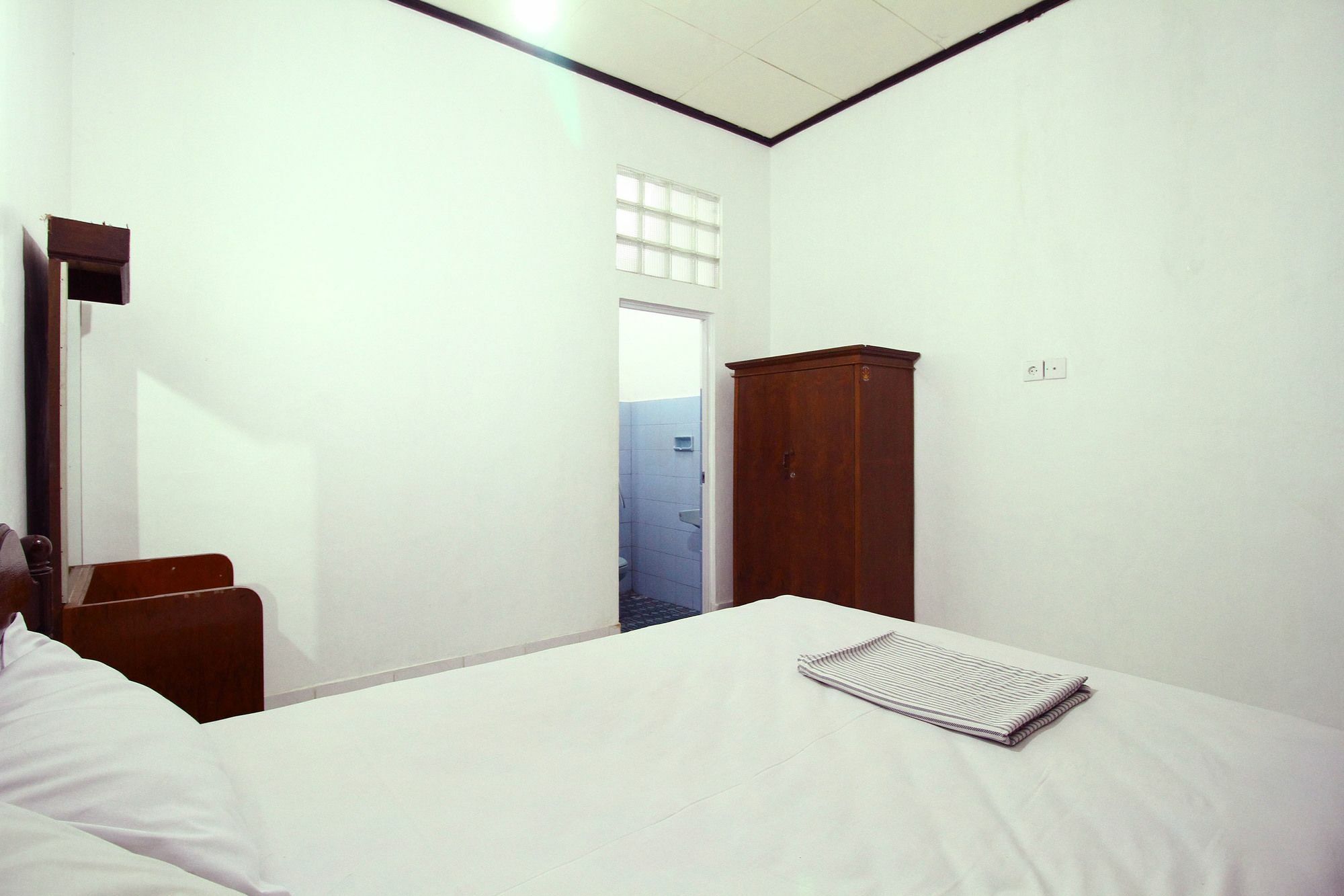 Dua Dara Kuta Hotel