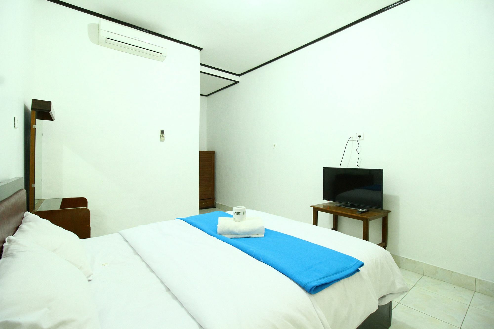Dua Dara Kuta Hotel