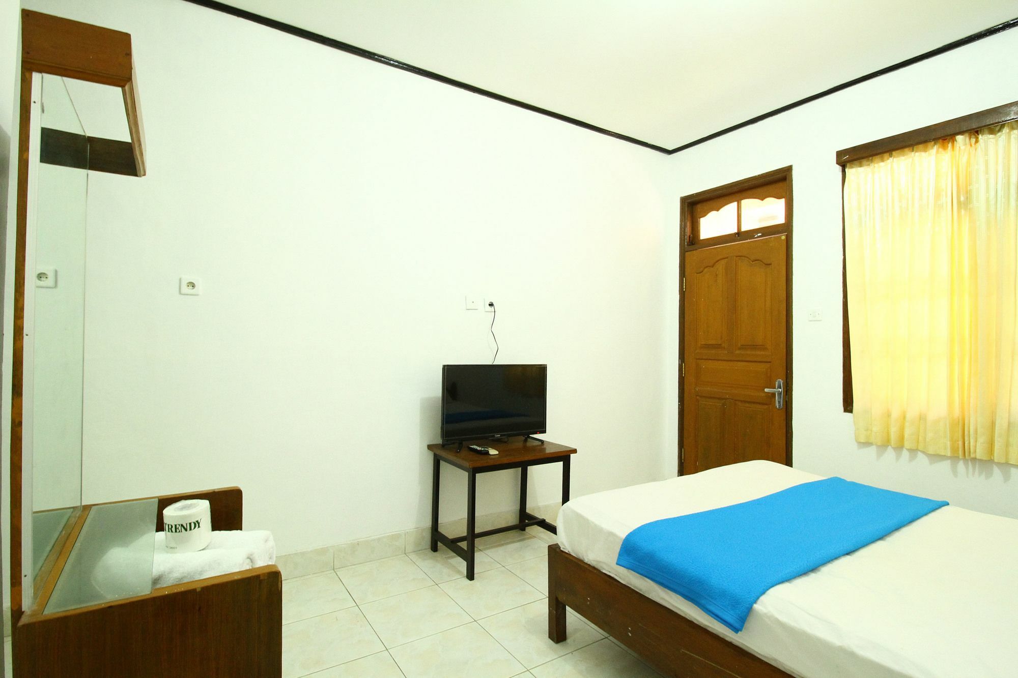 Hotel Dua Dara Kuta 2*