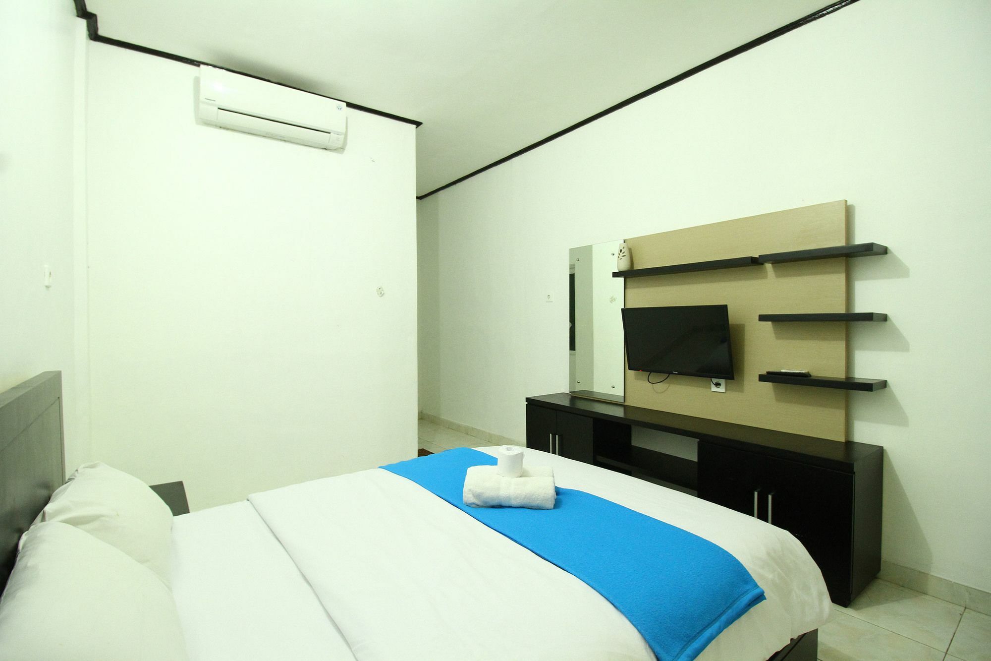 Hotel Dua Dara Kuta 2*