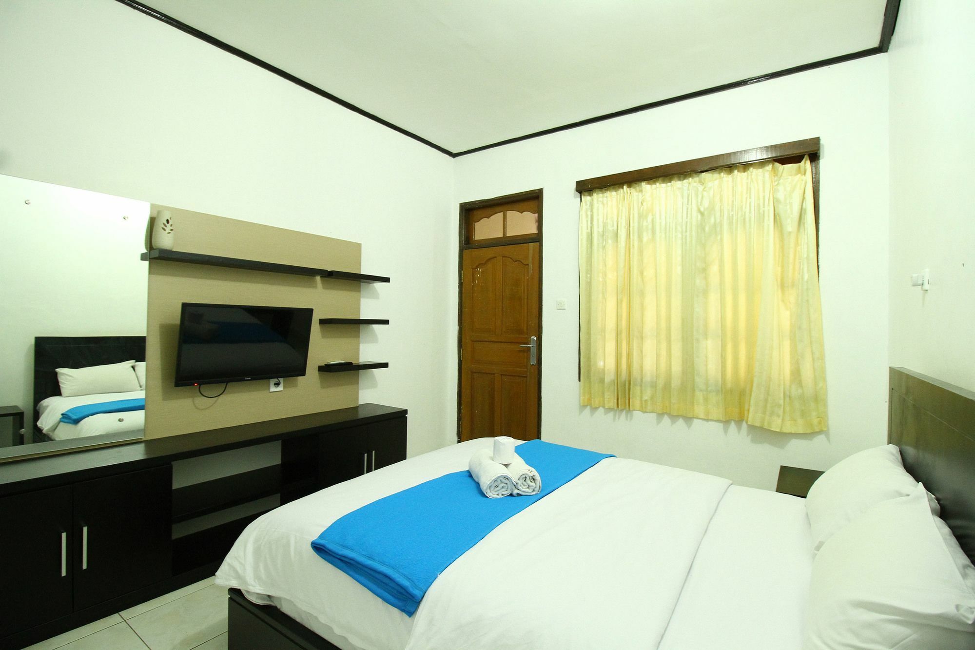 Hotel Dua Dara Kuta 2*