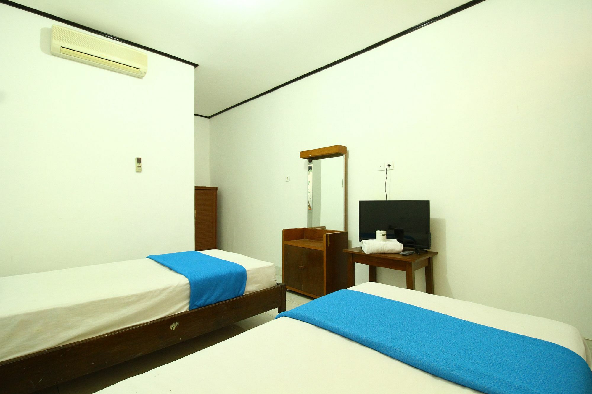Dua Dara Kuta Hotel