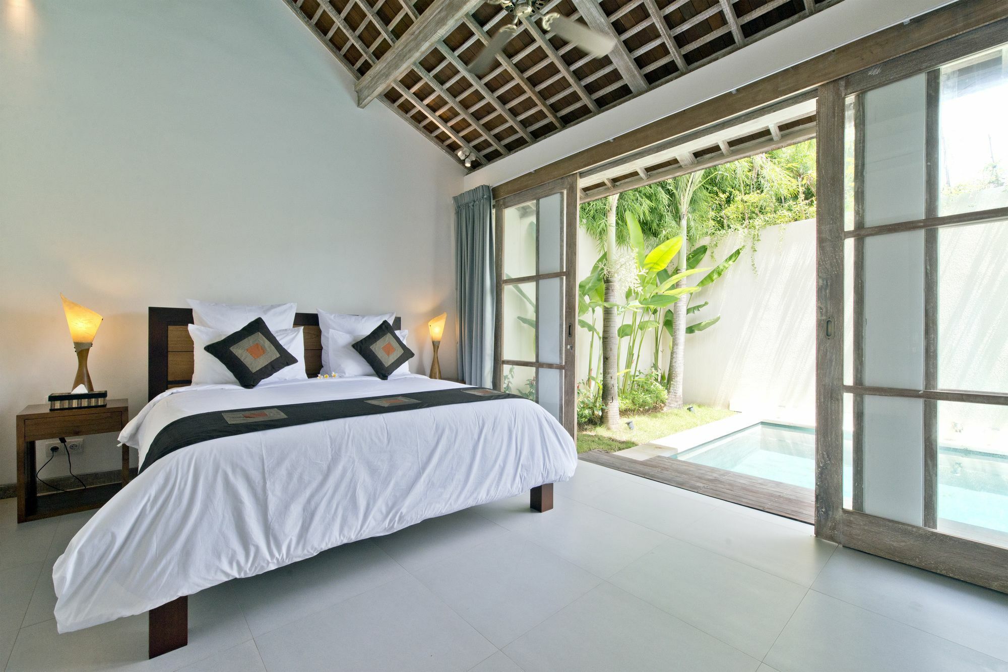 The Decks Bali Villa Legian (Bali)
