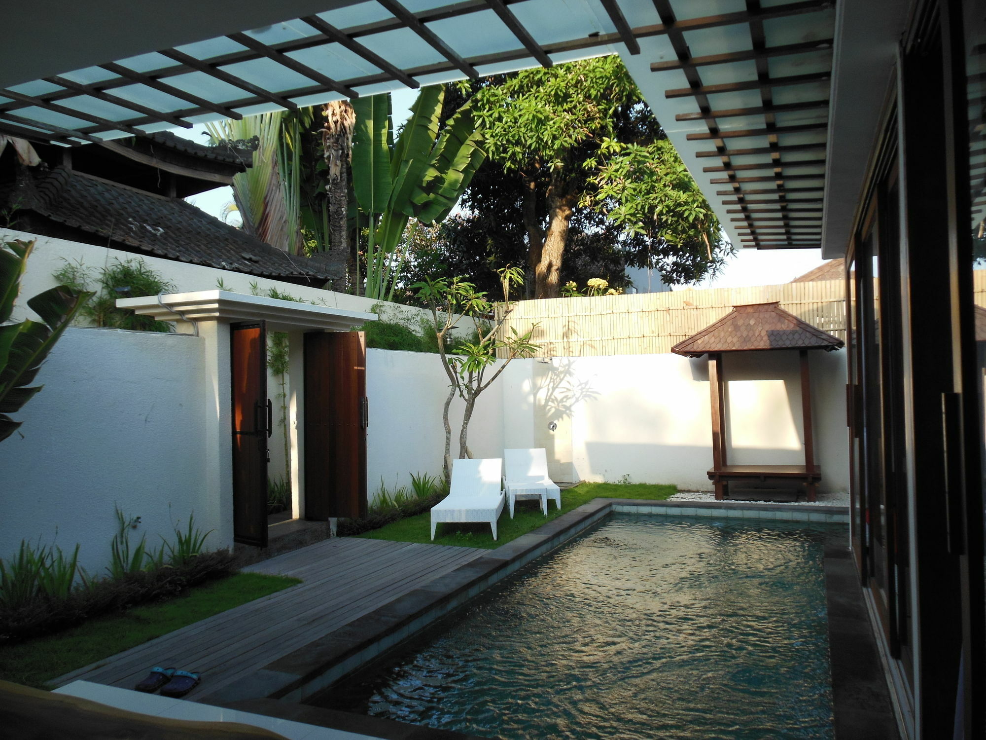 Hk Bali
