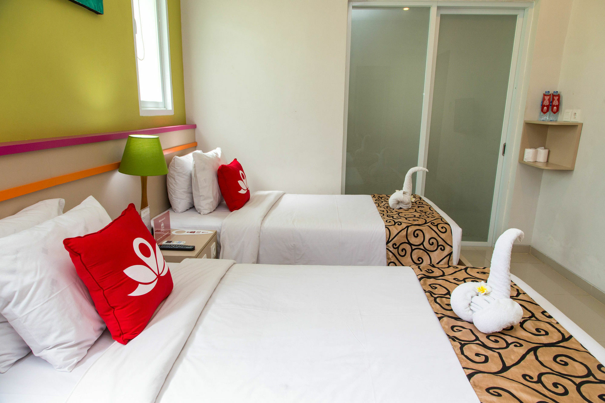 Zen Rooms Kuta Benesari 3*