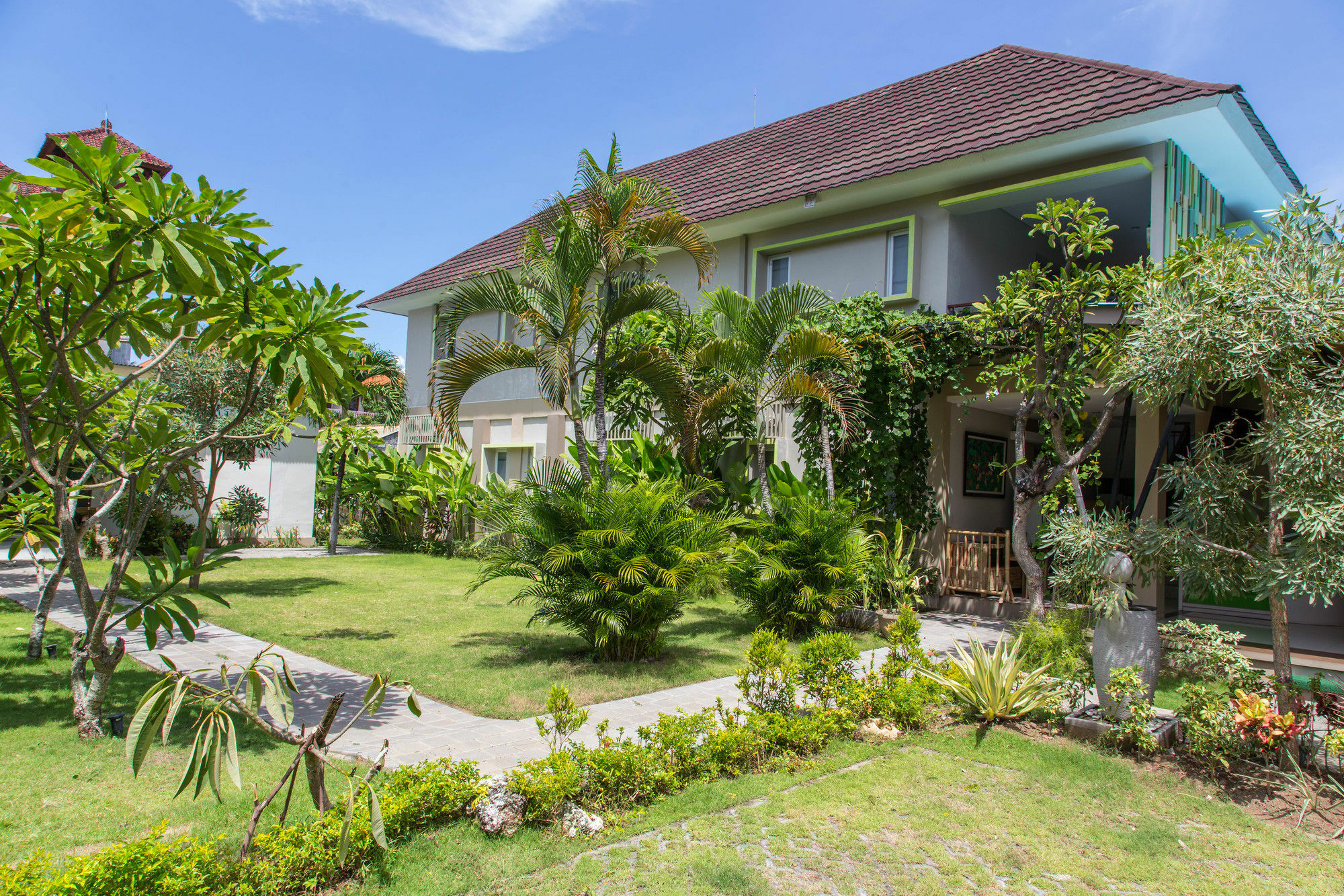 Hotel Zen Rooms Kuta Benesari 3*