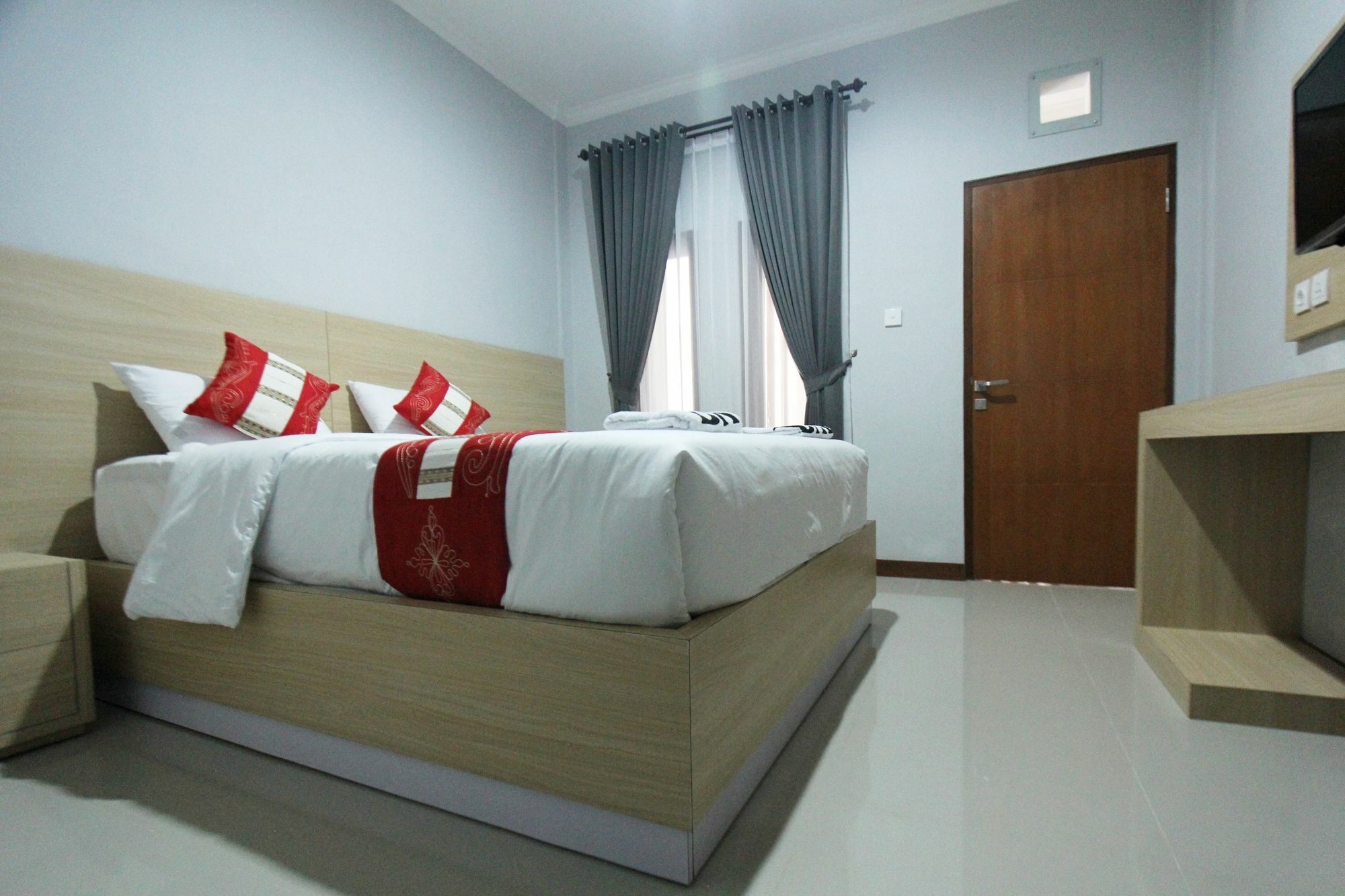 Tom 3* Legian (Bali)