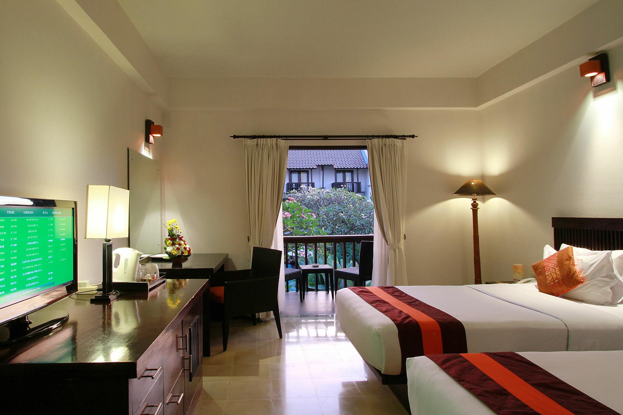 The Lokha & Legian (Bali)