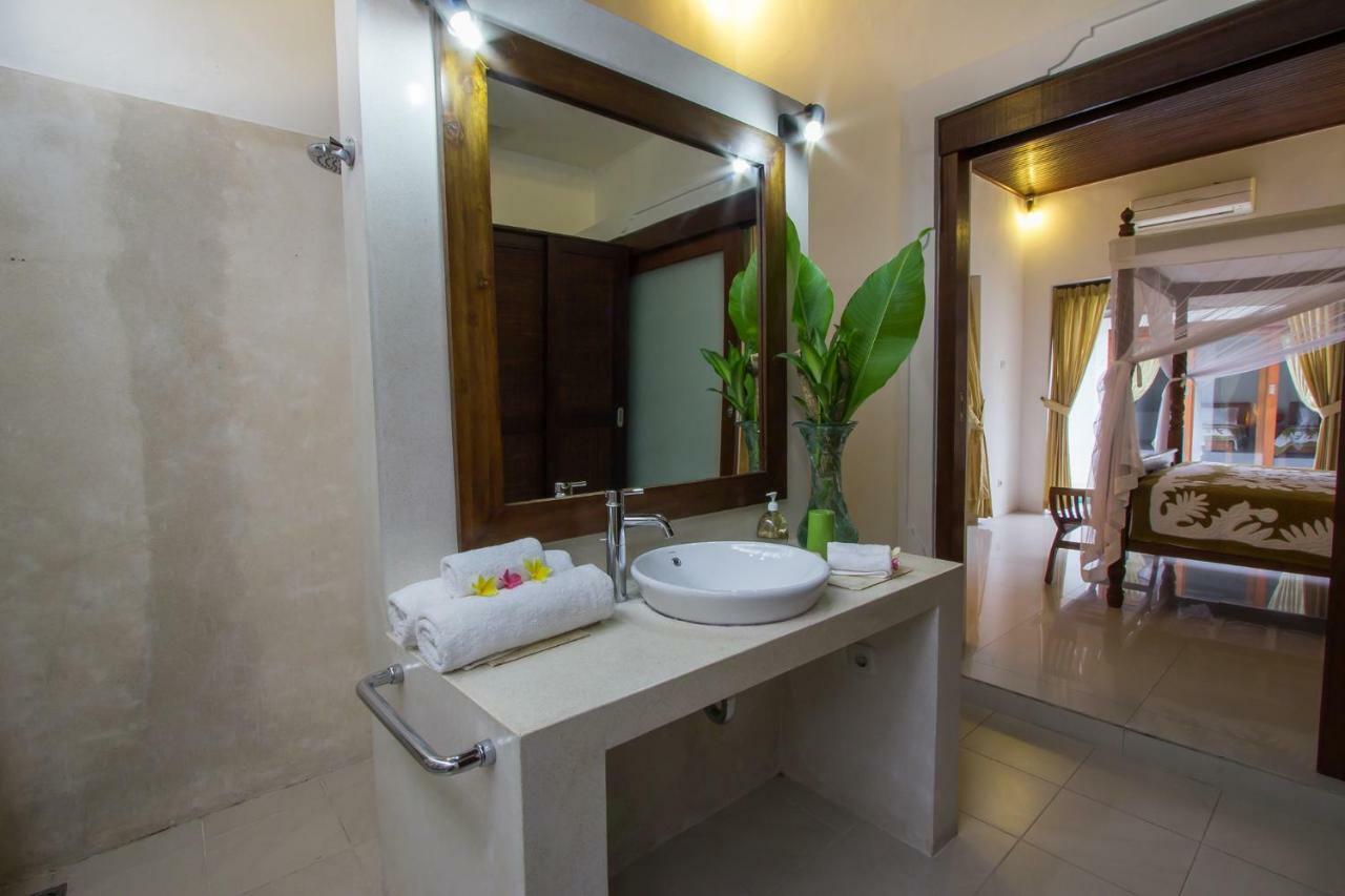 Villa Kamboja Senior *