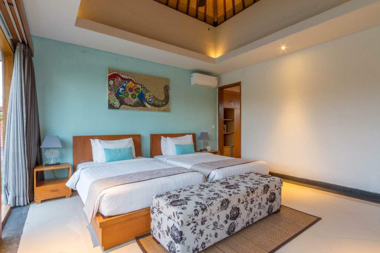 Villa Legian Villa